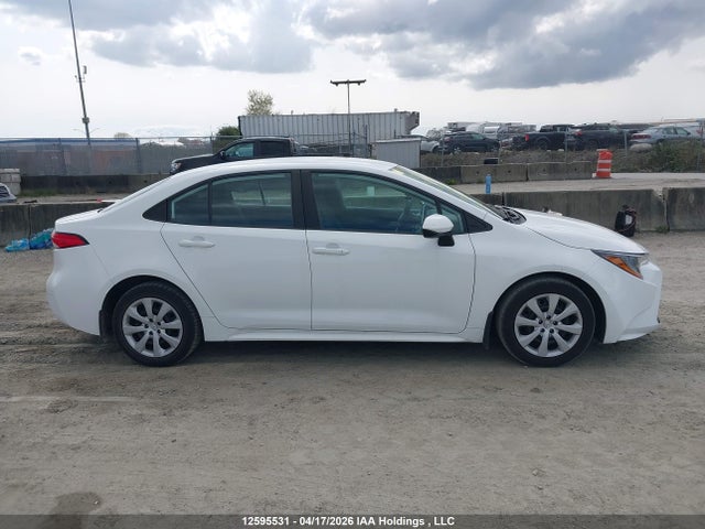 2021 Toyota Corolla Le მანქანა იყიდება აუქციონზე, vin: 5YFBPMBE7MP215388, აუქციონის ნომერი: 12595531
