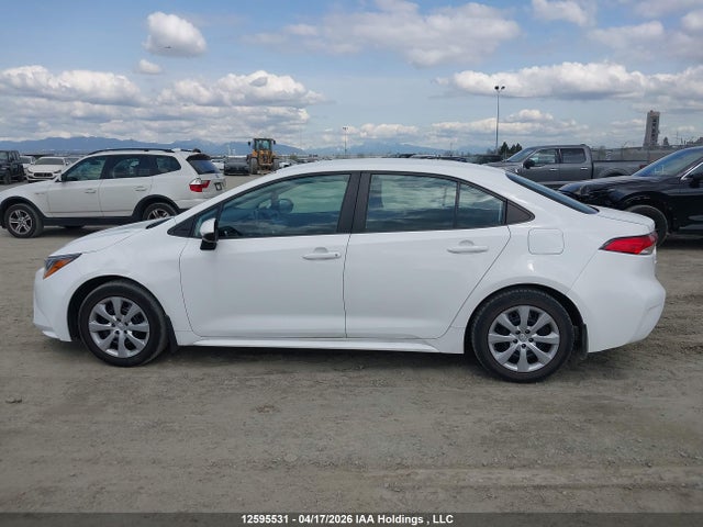 2021 Toyota Corolla Le მანქანა იყიდება აუქციონზე, vin: 5YFBPMBE7MP215388, აუქციონის ნომერი: 12595531
