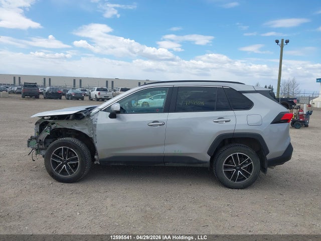 2020 Toyota Rav4 Le მანქანა იყიდება აუქციონზე, vin: 2T3B1RFV7LW115403, აუქციონის ნომერი: 12595541
