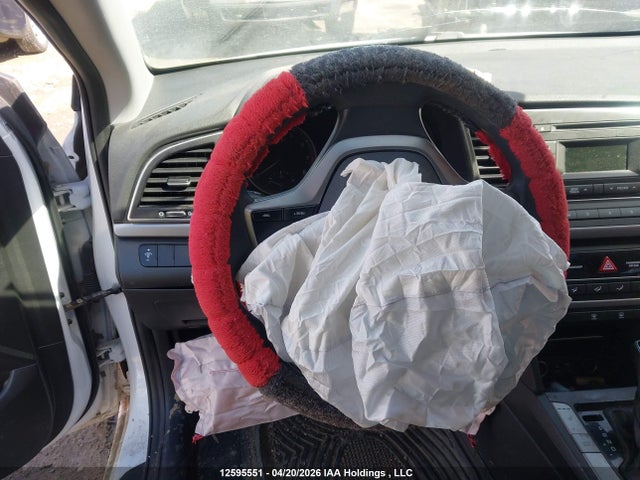 Продажа на аукционе авто 2018 Hyundai Elantra Se, vin: 5NPD74LF5JH322805, номер лота: 12595551