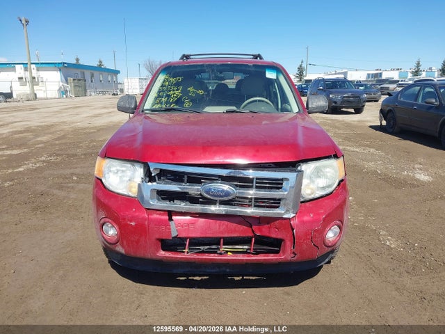 2008 Ford Escape Xlt მანქანა იყიდება აუქციონზე, vin: 1FMCU93128KB74187, აუქციონის ნომერი: 12595569