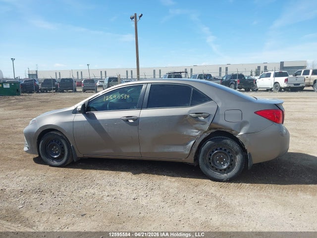 2018 Toyota Corolla L/le/xle/se/xse მანქანა იყიდება აუქციონზე, vin: 2T1BURHEXJC980958, აუქციონის ნომერი: 12595584