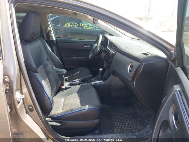 2018 Toyota Corolla L/le/xle/se/xse მანქანა იყიდება აუქციონზე, vin: 2T1BURHEXJC980958, აუქციონის ნომერი: 12595584