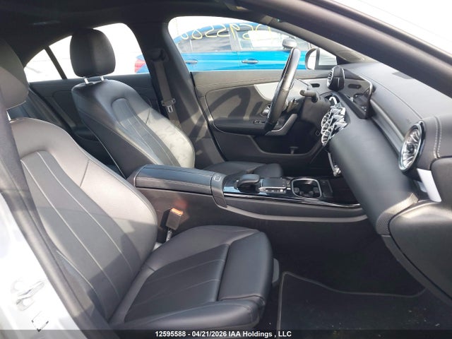 W1K5J4HB3PN420273 Mercedes-Benz CLA 250 4MATIC