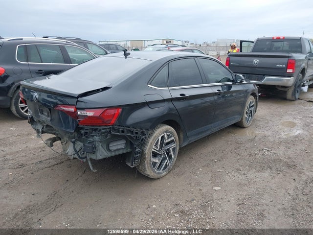 3VWGM7BU2PM051404 Volkswagen Jetta Highline