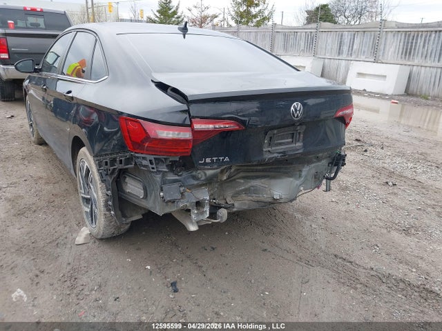 3VWGM7BU2PM051404 Volkswagen Jetta Highline