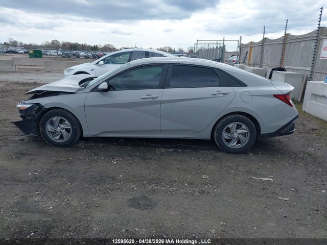 KMHLM4DG6RU714717 Hyundai Elantra Essential