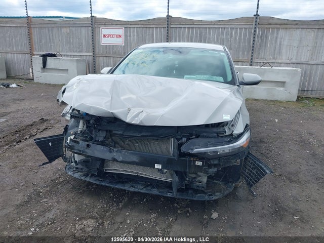 KMHLM4DG6RU714717 Hyundai Elantra Essential