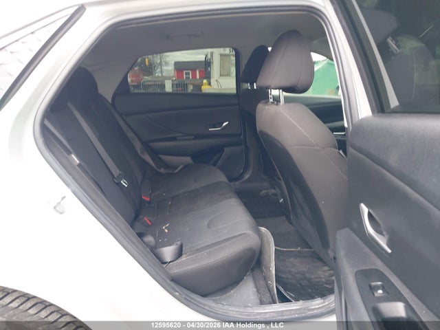 KMHLM4DG6RU714717 Hyundai Elantra Essential