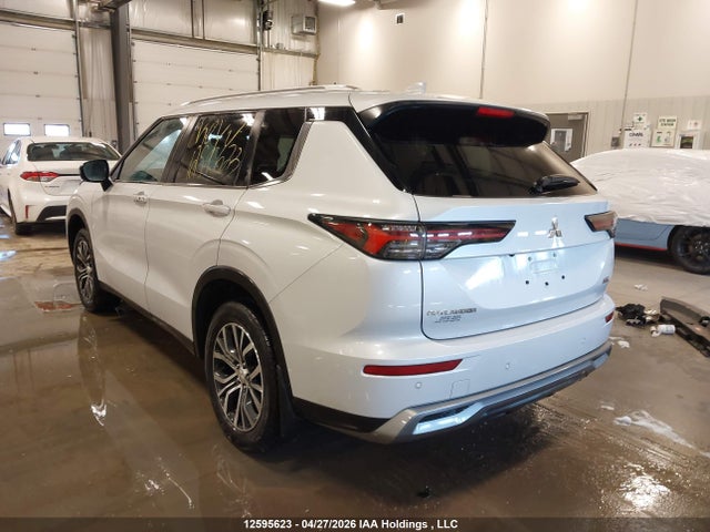 JA4J4VA80SZ618924 Mitsubishi Outlander Se/diamond Trail Edition