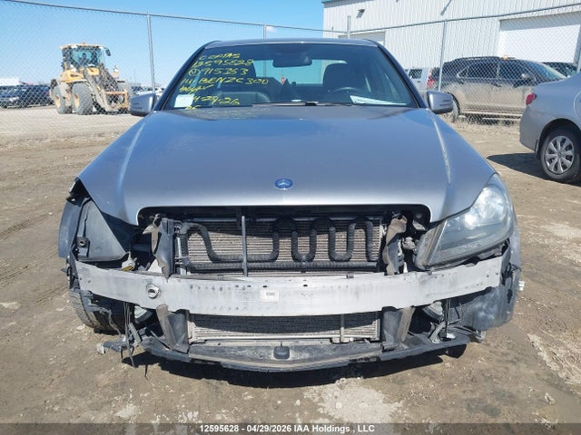 Продаж на аукціоні авто 2014 Mercedes-benz C 300 4matic, vin: WDDGF8AB3EA915363, номер лоту: 12595628