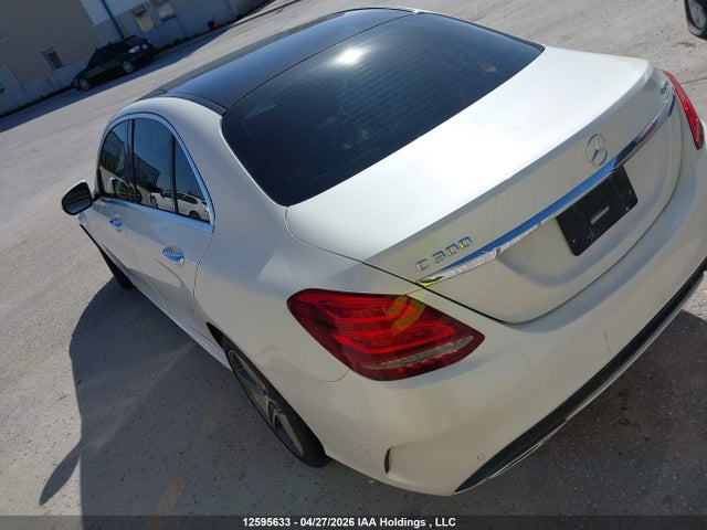 Продажа на аукционе авто 2015 Mercedes-benz C 300 4matic, vin: 55SWF4KBXFU043414, номер лота: 12595633