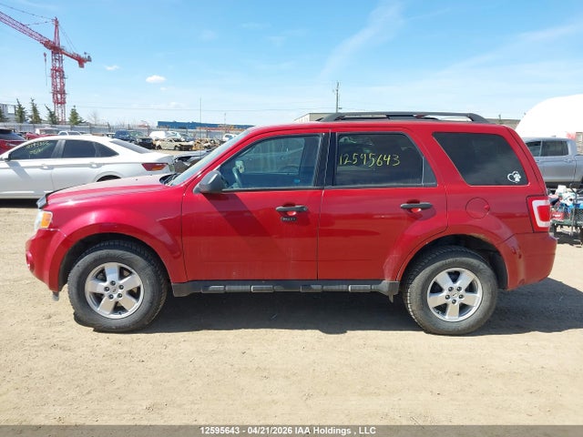 12595643 :رقم المزاد ، 1FMCU9DG3AKD35526 vin ، 2010 Ford Escape Xlt مزاد بيع