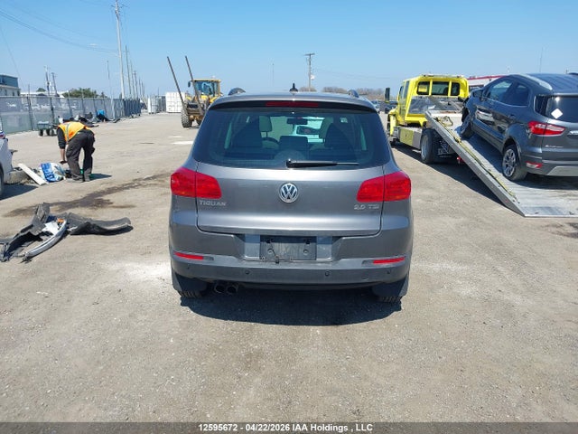 2012 Volkswagen Tiguan S/se/sel მანქანა იყიდება აუქციონზე, vin: WVGAV7AX7CW002898, აუქციონის ნომერი: 12595672