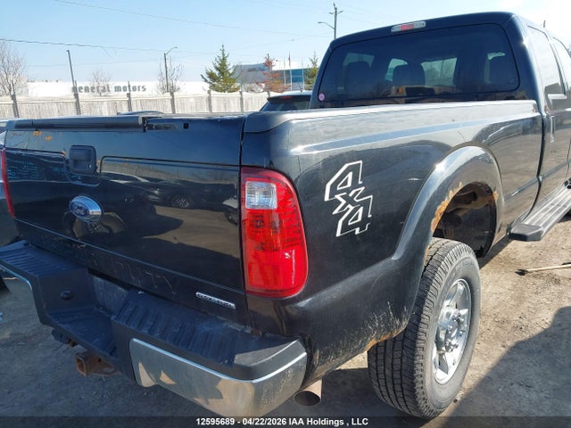 12595689 :رقم المزاد ، 1FT7W2B6XGEC27316 vin ، 2016 Ford F250 Super Duty مزاد بيع