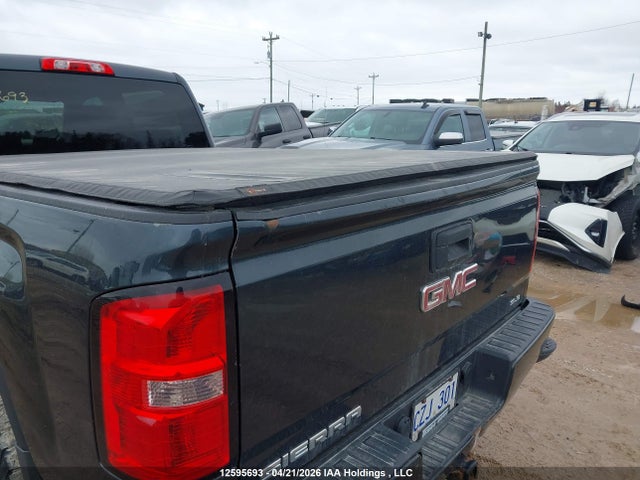 12595693 :رقم المزاد ، 3GTU2MEC4HG327451 vin ، 2017 Gmc Sierra K1500 Sle مزاد بيع