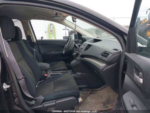 2HKRM4H38GH132793 Honda CR-V LX