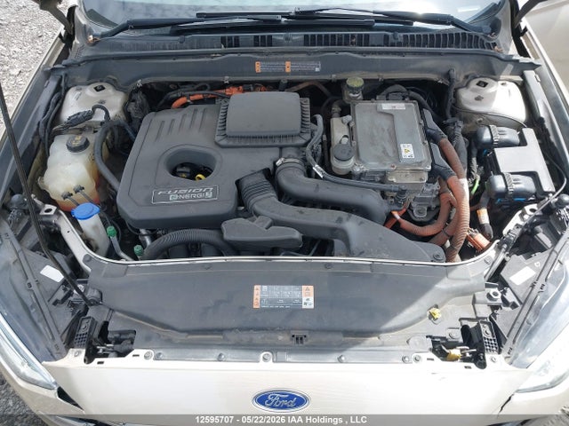 2017 Ford Fusion Energi Titanium მანქანა იყიდება აუქციონზე, vin: 3FA6P0SUXHR169157, აუქციონის ნომერი: 12595707