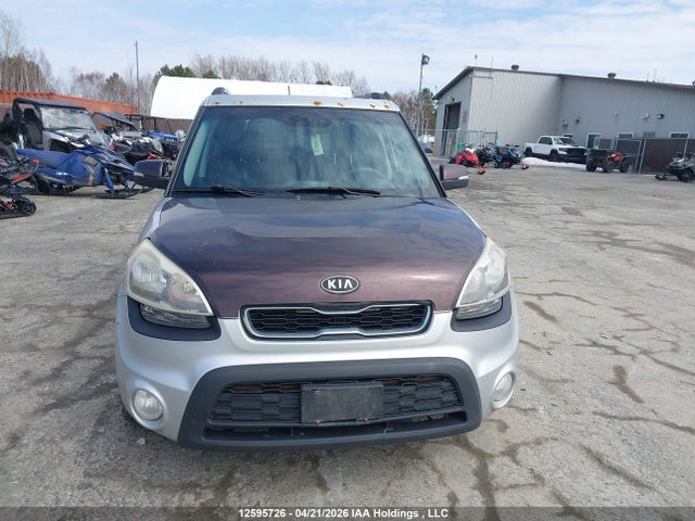 Продажа на аукционе авто 2012 Kia Soul 2.0l 2u/2.0l 4u/2.0l 4u Burner/2.0l 4u Luxury/2.0l 4u Retro, vin: KNDJT2A61C7395442, номер лота: 12595726
