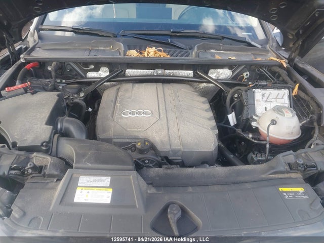 12595741 :رقم المزاد ، WA1AAAFY3M2010398 vin ، 2021 Audi Q5 45 Komfort مزاد بيع