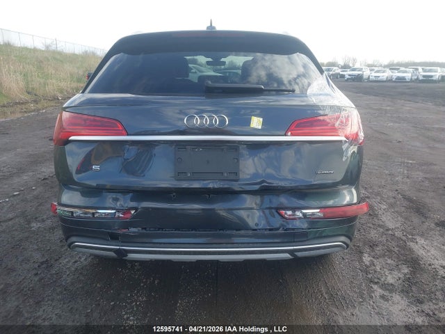 12595741 :رقم المزاد ، WA1AAAFY3M2010398 vin ، 2021 Audi Q5 45 Komfort مزاد بيع