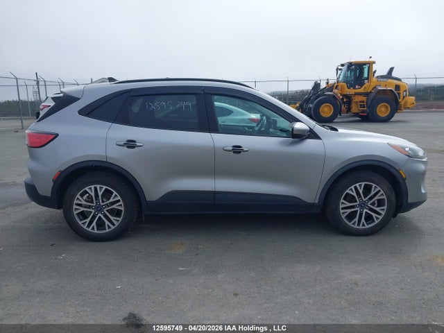 1FMCU9H69MUA41428 Ford ESCAPE SEL