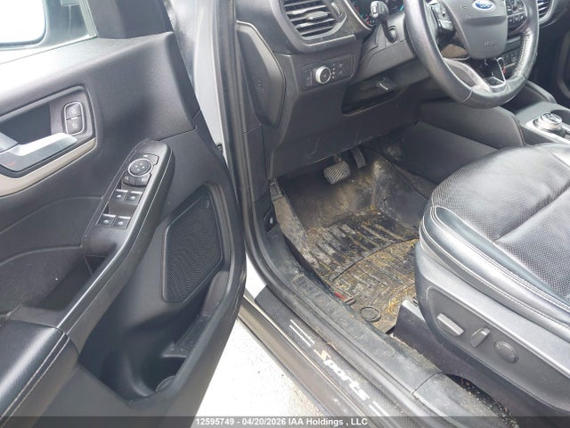 1FMCU9H69MUA41428 Ford ESCAPE SEL
