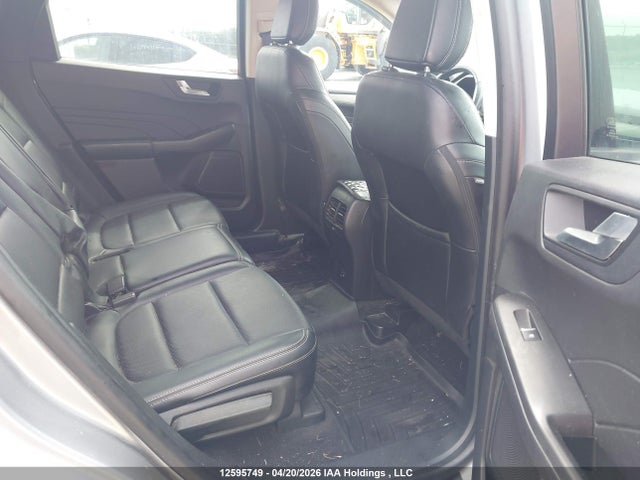 1FMCU9H69MUA41428 Ford ESCAPE SEL