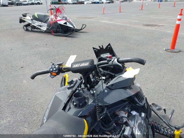 Skidoo Renegade Enduro 2023 2BPSDPPB4PV000331 Image 5