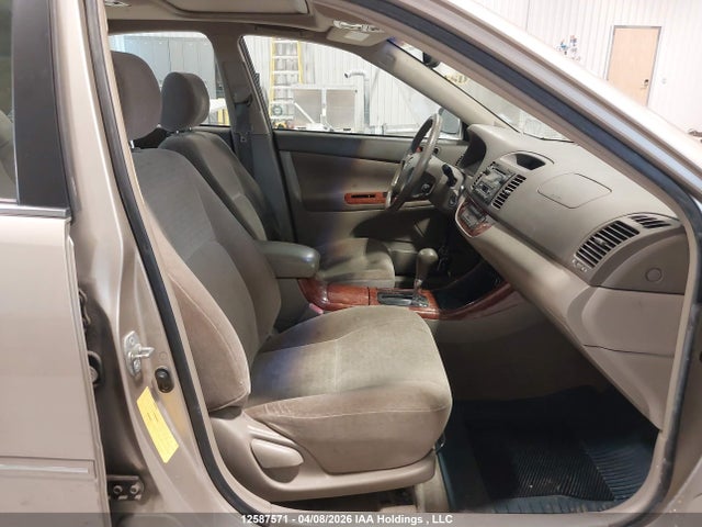 2003 Toyota Camry Le V6/se/se V6/xle V6 მანქანა იყიდება აუქციონზე, vin: JTDBF30K530136056, აუქციონის ნომერი: 12587571