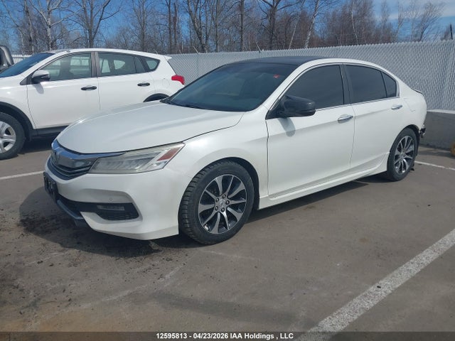 1HGCR2F02HA800764 Honda Accord Touring
