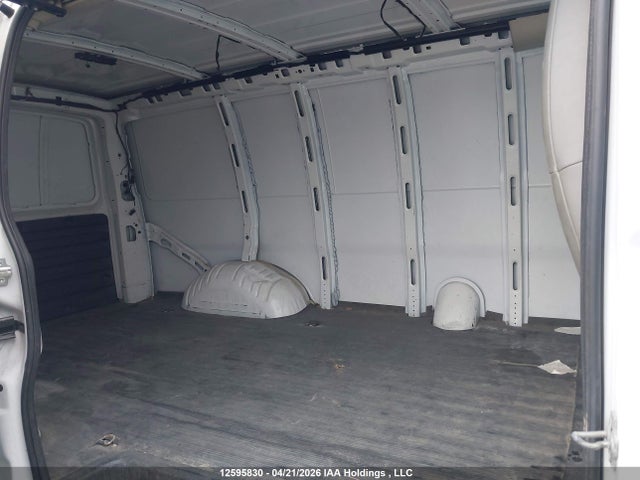 1GCWGAFP9P1144912 Chevrolet Express G2500