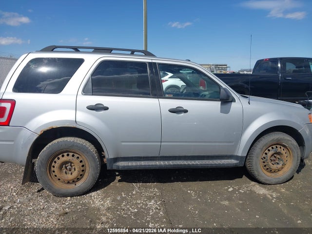 Продаж на аукціоні авто 2009 Ford Escape Xlt, vin: 1FMCU93GX9KB46126, номер лоту: 12595854