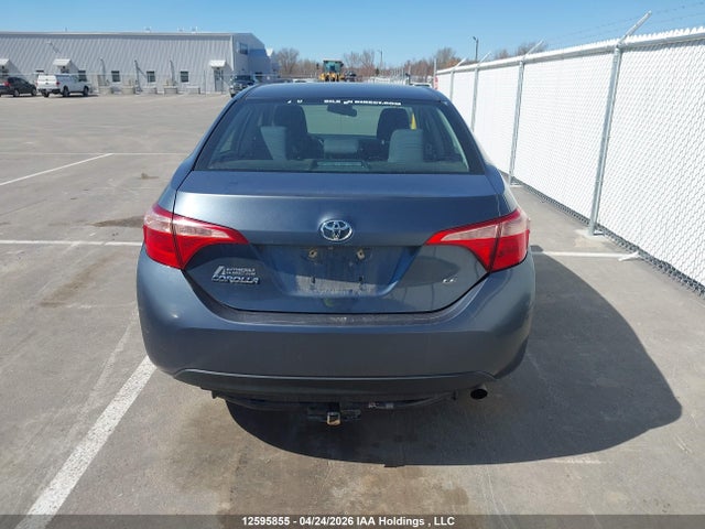 2T1BURHE5JC983279 Toyota Corolla