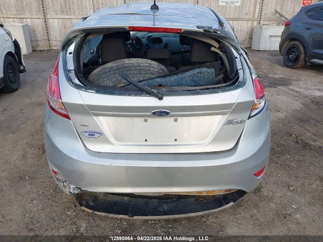 Ford FIESTA SE 2016 3FADP4EJXGM176850 Image 16