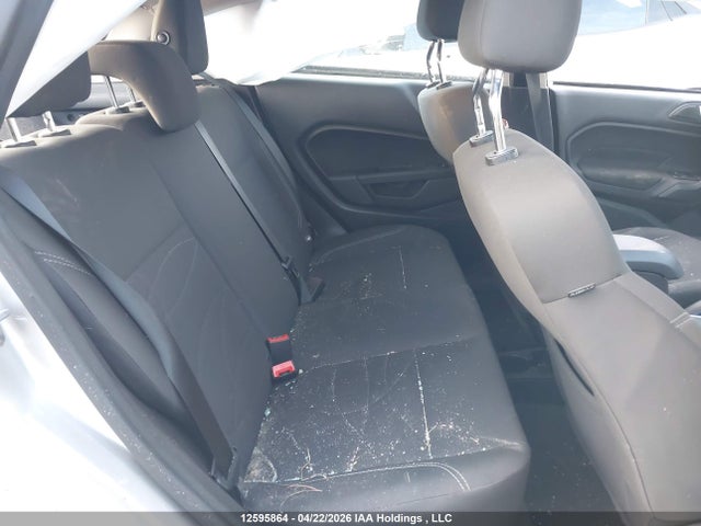 Ford FIESTA SE 2016 3FADP4EJXGM176850 Image 8