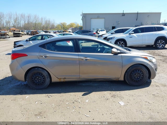 12595873 :رقم المزاد ، 5NPDH4AE9CH106840 vin ، 2012 Hyundai Elantra Gls/limited مزاد بيع
