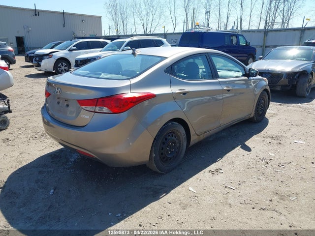 12595873 :رقم المزاد ، 5NPDH4AE9CH106840 vin ، 2012 Hyundai Elantra Gls/limited مزاد بيع