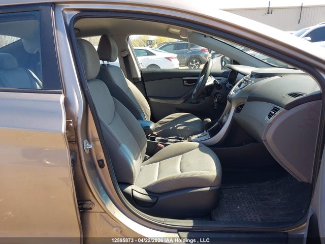 12595873 :رقم المزاد ، 5NPDH4AE9CH106840 vin ، 2012 Hyundai Elantra Gls/limited مزاد بيع