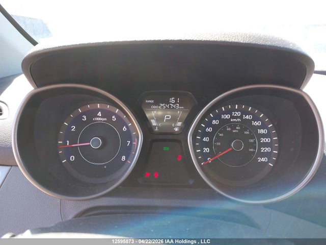 12595873 :رقم المزاد ، 5NPDH4AE9CH106840 vin ، 2012 Hyundai Elantra Gls/limited مزاد بيع