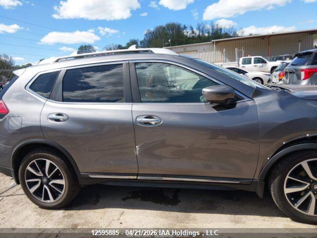 2017 Nissan Rogue მანქანა იყიდება აუქციონზე, vin: 5N1AT2MVXHC833064, აუქციონის ნომერი: 12595885