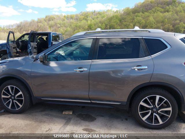 2017 Nissan Rogue მანქანა იყიდება აუქციონზე, vin: 5N1AT2MVXHC833064, აუქციონის ნომერი: 12595885