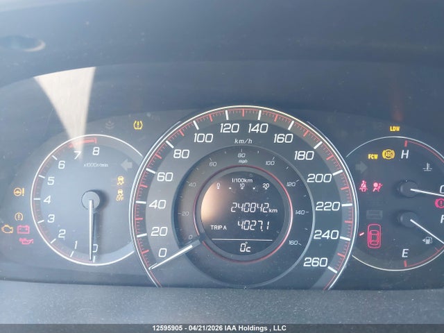 Продажа на аукционе авто 2015 Honda Accord Exl, vin: 1HGCT2A80FA800239, номер лота: 12595905