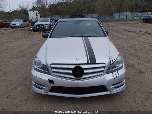Aukcja sprzedaży 2012 Mercedes-benz C 300 4matic, vin: WDDGF8BB3CA637124, numer aukcji: 12595908