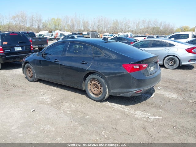 1G1ZD5ST9JF210037 Chevrolet Malibu