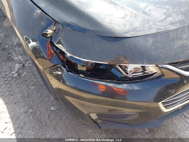 1G1ZD5ST9JF210037 Chevrolet Malibu
