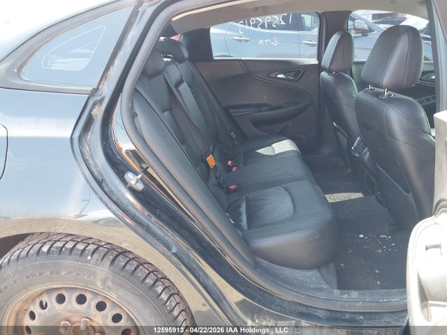 1G1ZD5ST9JF210037 Chevrolet Malibu