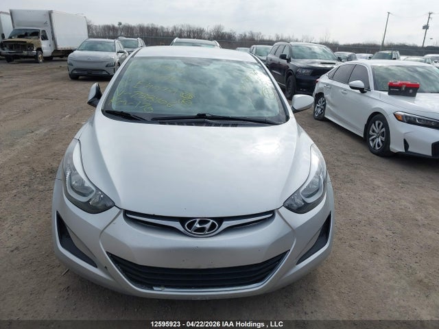 5NPDH4AE0GH738406 Hyundai ELANTRA GL