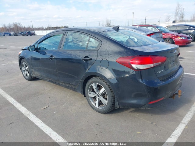 3KPFL4A72JE195399 KIA Forte
