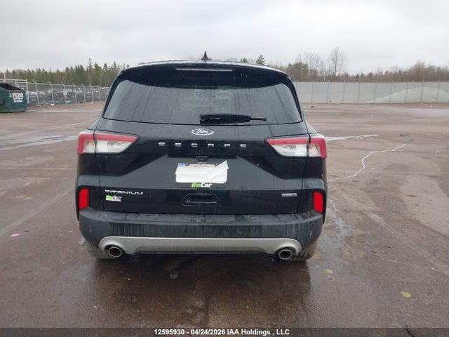 12595930 :رقم المزاد ، 1FMCU9DZ2MUA56787 vin ، 2021 Ford Escape Titanium Hybrid مزاد بيع